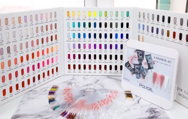 Студия маникюра "NailMaker Bar".