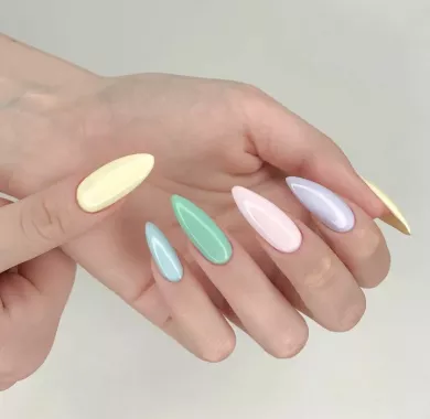 Студия маникюра "NailMaker Bar".