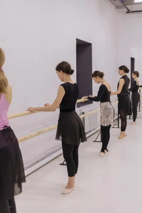 City Ballet в Санкт-Петербурге: Стретчинг, Постановка Танца, Классический Танец, Хореография, Индивидуальный Подход,