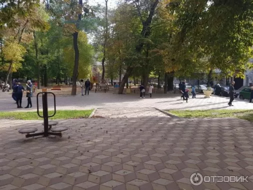 "Парк Строителей"