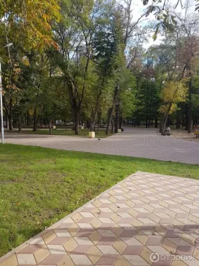 "Парк Строителей"