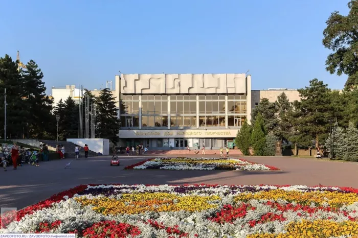 "Сквер имени Фрунзе"