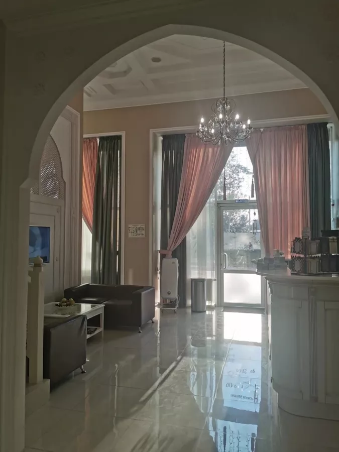 Салон красоты Комильфо luxury в Ростове-на-Дону: Салон красоты, Парикмахерская, Маникюр, Педикюр,