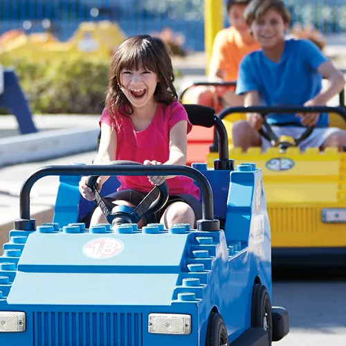Парк Аттракционов Legoland в Дубаи: Парк атракционов , Лего , Лего- город , Горки , Конструктор , Тематический парк ,