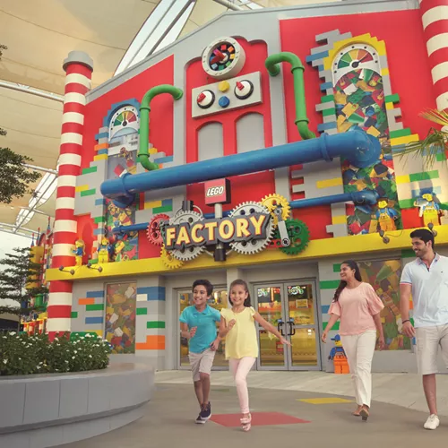 Парк Аттракционов Legoland в Дубаи: Парк атракционов , Лего , Лего- город , Горки , Конструктор , Тематический парк ,