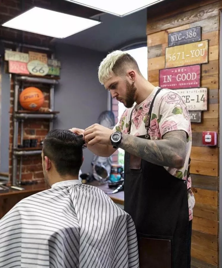 Барбершоп The Bronx Barbershop в Владивостоке: Салон красоты, Борода, Мужчины, Стрижка, Barbershop, Men,