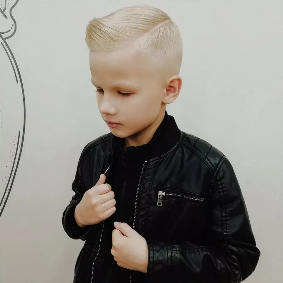 Барбершоп Налево в Владивостоке: Стрижка, Борода, Маникюр , Barbershop, Beard,