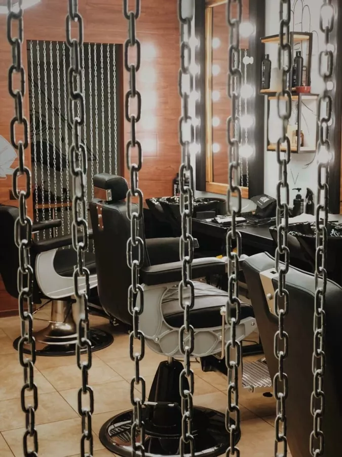 Барбершоп Налево в Владивостоке: Стрижка, Борода, Маникюр , Barbershop, Beard,
