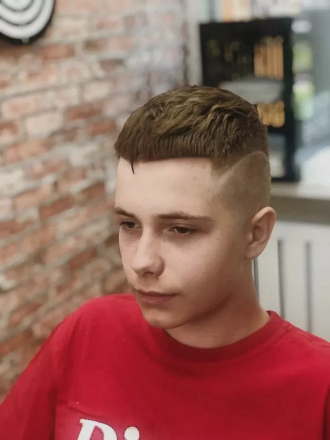 Барбершоп Налево в Владивостоке: Стрижка, Борода, Маникюр , Barbershop, Beard,