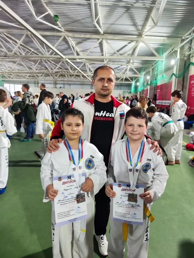 Спортивный клуб LionHeart на пр. Ленина, 217/219 в Ростове-на-Дону: Тхэквондо, Развиваться, Боевые искусства,