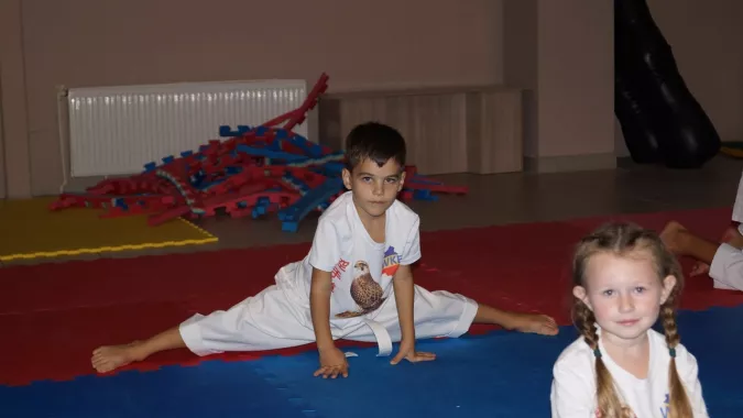 Клуб карате «Сокол» на ул. Жданова, 2/7 