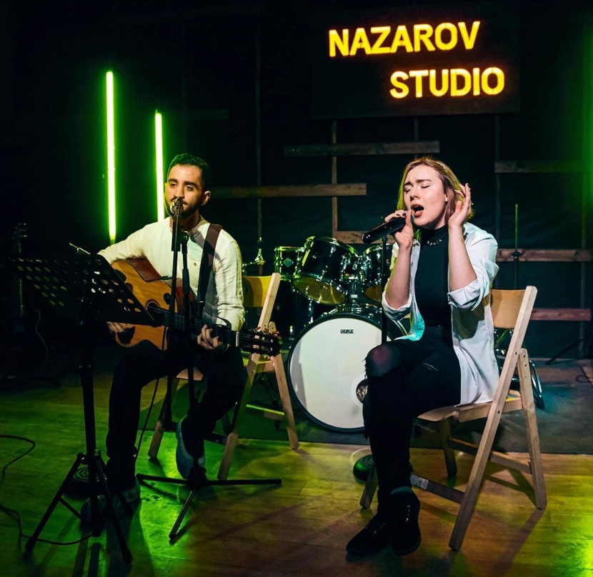 Музыкальная студия Nazarov Studio в Москве: Вокал, Студия звукозаписи, Кавер-группа, Музыкальные инструменты, Бас-гитара, Барабаны,
