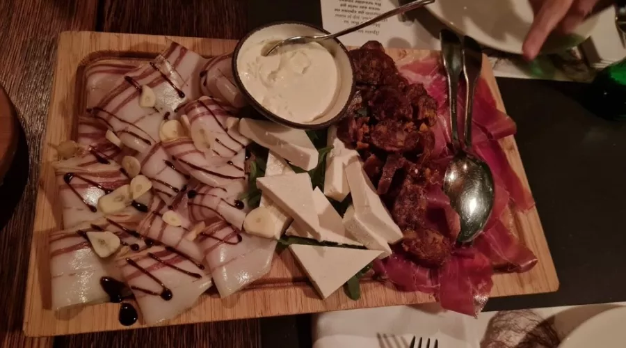 Babaroga steakhouse в Белграде: Стейки, Ресторан, Вкусно, Кафе, Еда,