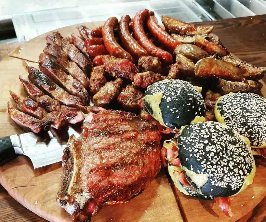 Babaroga steakhouse в Белграде: Стейки, Ресторан, Вкусно, Кафе, Еда,