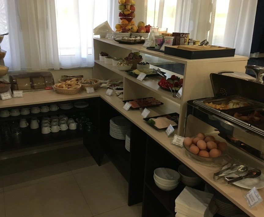 Airport Hotel в Белграде: Чилим, Отель, Путешествие, Аэропорт,