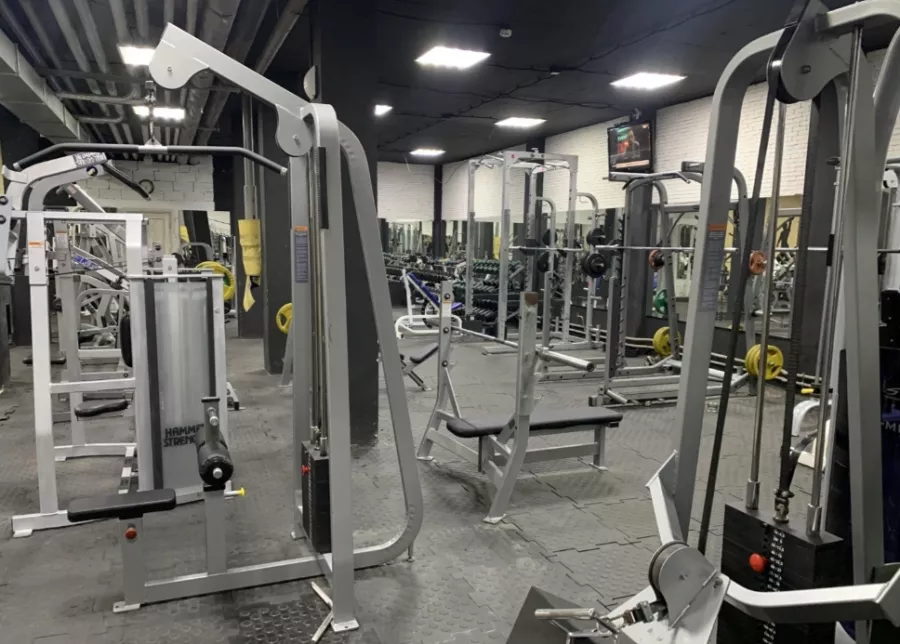 Фитнес-клуб Tors Gym в Новороссийске: Развитие, Спортзал, Кардио,