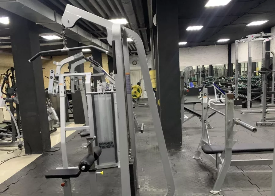 Фитнес-клуб Tors Gym в Новороссийске: Развитие, Спортзал, Кардио,