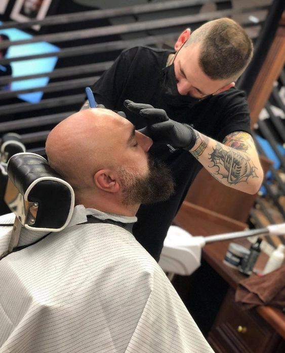 "OldBoy Barbershop".