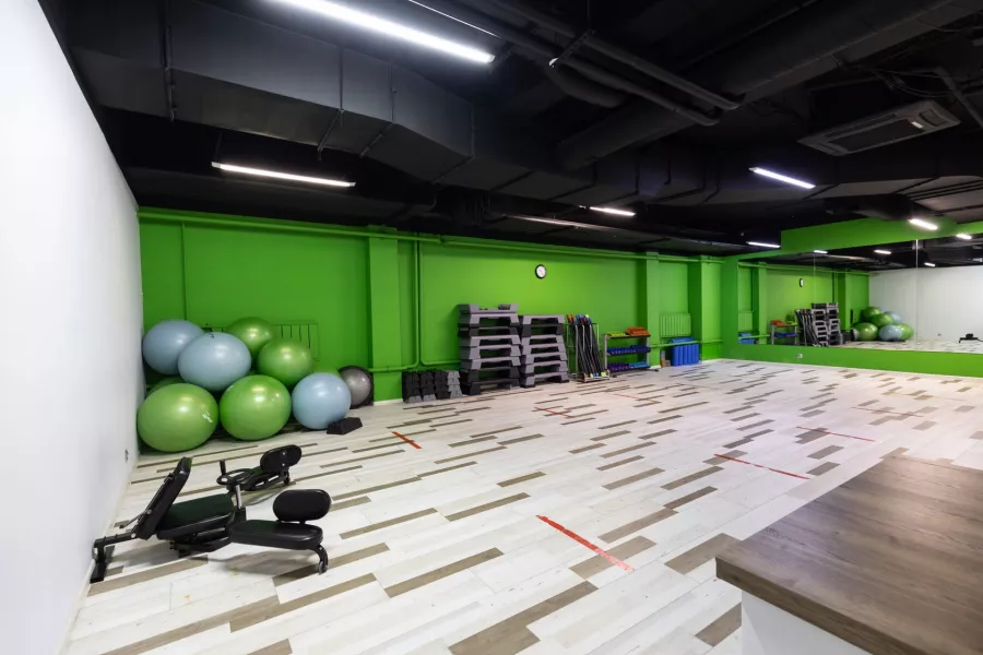 Фитнес-клуб Max-Fit в Москве: Аэробика, Боевые искусства, Бодифлекс, Йога, Кроссфит, Женский зал, Пилатес, Стретчинг, Танцы,