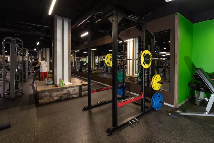 Фитнес-клуб Max-Fit в Москве: Аэробика, Боевые искусства, Бодифлекс, Йога, Кроссфит, Женский зал, Пилатес, Стретчинг, Танцы,