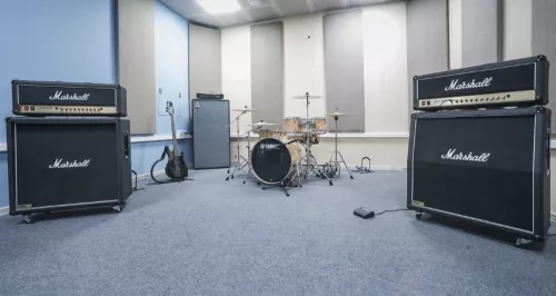 Студия звукозаписи Овертайм-студиос  в  Москве