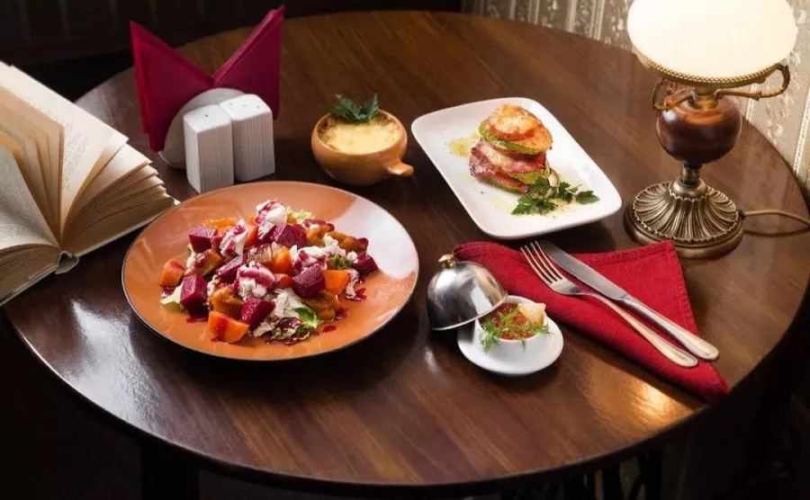 Ресторан Идиотъ в Санкт-Петербурге: Ресторан, Вкусно, Бар, Напитки, Закуски,