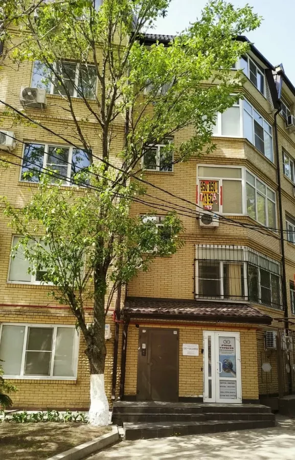 Туроператор Руссо Туристо в Ростове-на-Дону: Туроператор, Помощь в оформлении виз и загранпаспортов , Экскурсии,