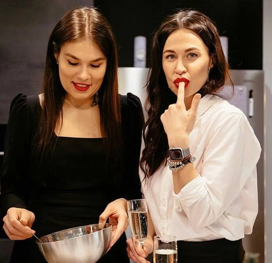 Кулинарная студия КАРЕ в Краснодаре: Готовка, Мастер-класс, Вкусно, Обучение, Шеф-повар, Ужин, Кухня,