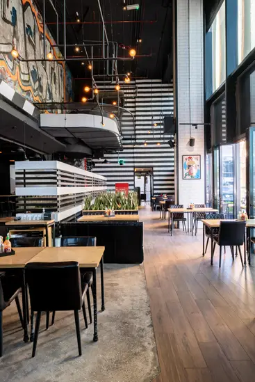 Отель Rixos Premium 5* в Дубаи: Бар, Отель, комфорт, Бассейн,