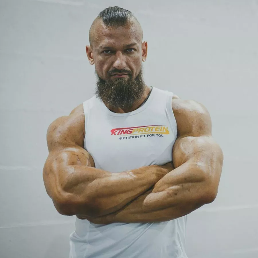 Персональная тренировка с чемпионом Александром Бочкаревым в Краснодаре: Развиваться, Тренер, Тренировка, Сертификат, Подарок, Бодибилдинг,
