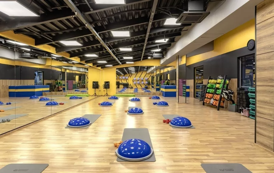 Фитнес-клуб Just Gym в Москве: Аэробика, Боевые искусства, Бодифлекс, Детский уголок, Джампинг, Йога,