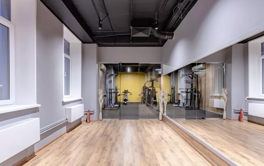 Фитнес-клуб Just Gym в Москве: Аэробика, Боевые искусства, Бодифлекс, Детский уголок, Джампинг, Йога,