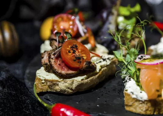 Ресторан "PlutuS Resto Club"