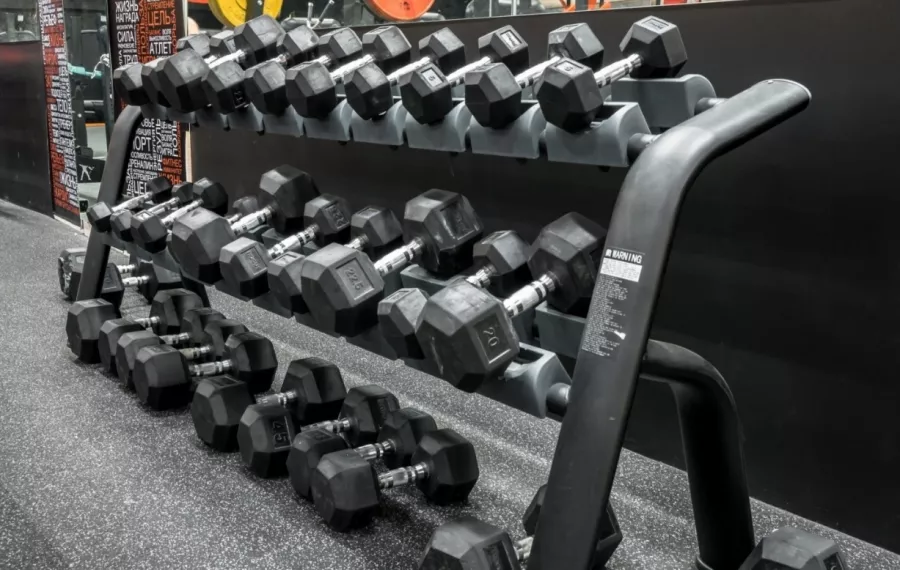 Фитнес-клуб Idol gym в Москве: Боевые искусства, Кроссфит, Настольный теннис, Пилатес, Стретчинг, Фитнес для детей, Персональный тренер, Фитнес бар, Сауна,