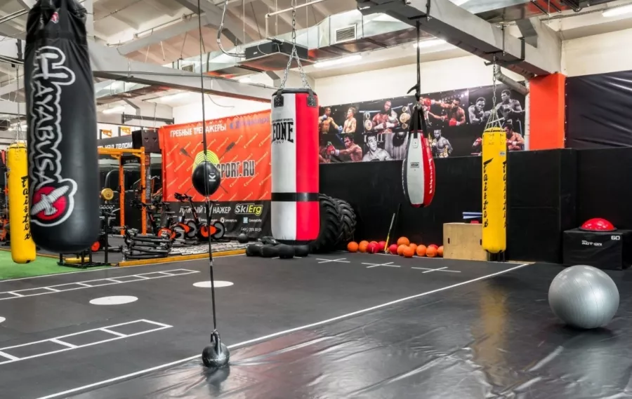Фитнес-клуб Idol gym в Москве: Боевые искусства, Кроссфит, Настольный теннис, Пилатес, Стретчинг, Фитнес для детей, Персональный тренер, Фитнес бар, Сауна,