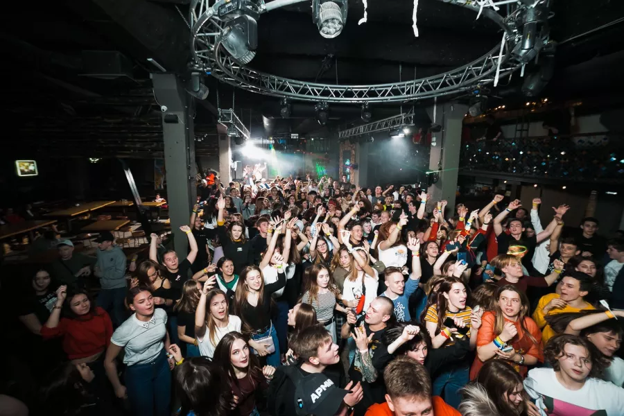 Ночной клуб Homies Bar в Ростове-на-Дону: Клуб, Кальян, Музыкально, Танцпол, Движуха, Ночной клуб,