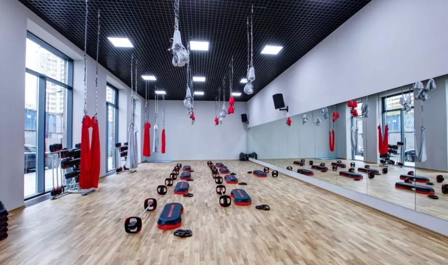 Фитнес-клуб Vanderfit в Москве: Йога, Кроссфит, Пилатес, Стретчинг, Персональный тренер, Фитнес бар, TRX тренировки, Бассейн, Сауна, Танцевальные программы,