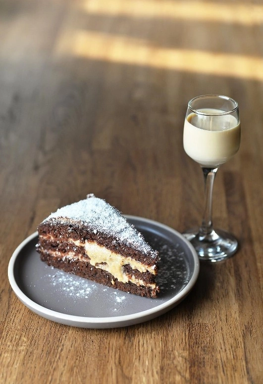 Кафе Amelie в Минске: Еда, Кафе, Ресторан, Детское меню, Европейская кухня,