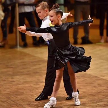 Школа танцев "F-DANCE".
