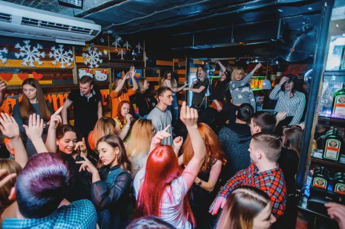 Ночной клуб "Тот самый Кролик"