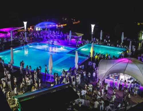 Ночной клуб Эмбарго  в  Ростове-на-Дону