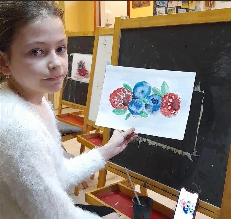 Студия творчества РАДУГА в Анапе: Живопись, Лепка, Аппликация, Шахматы, Английский язык, Творчество, Мастер-Класс,