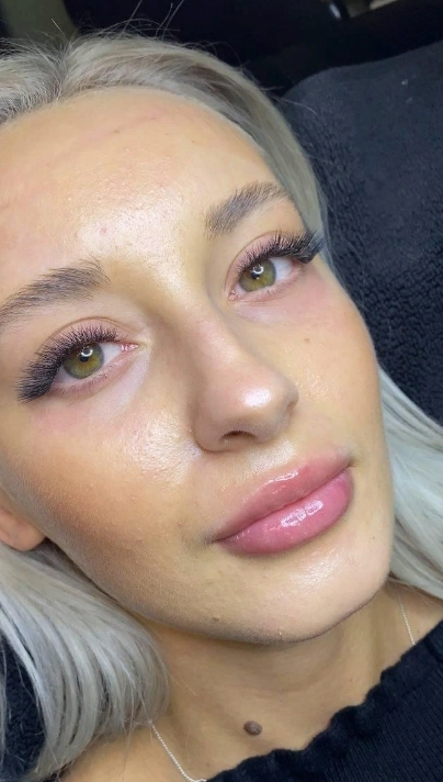 Салон красоты Beauty fly в Москве: Маникюр, Брови, Ресницы, Эпиляция, Косметолог, Стрижка, Окрашивание, Красота,