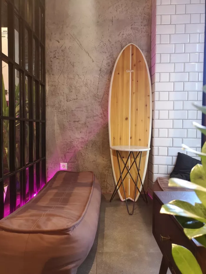 Кофейня "Surf Coffee".