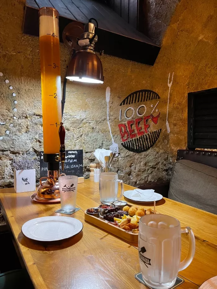 Таверна "Пинта крафта".