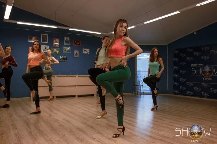 Школа танцев "SHOW ME"