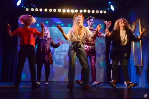 Школа Dance Fabrique  в  Санкт-Петербурге
