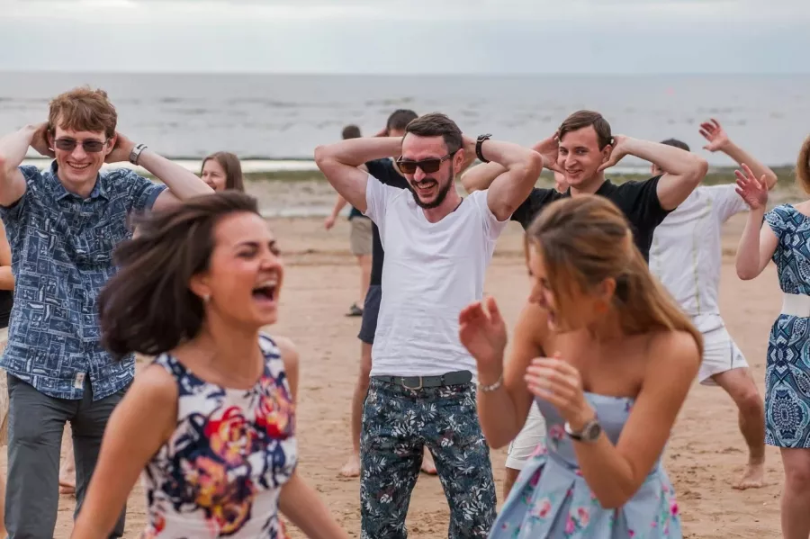 Школа танцев Dance Insight в Санкт-Петербурге: Бачата, Сальса, Кизомба, Онлайн Уроки, Постановка Танца,