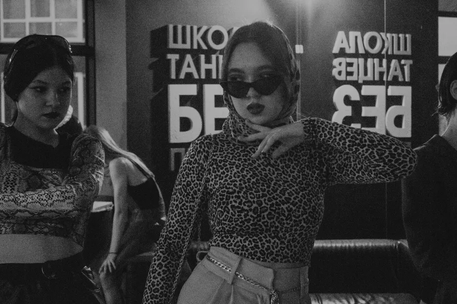 Школа танцев Без правил в Краснодаре: Стрип-пластика, Брейк-данс, Музыка,