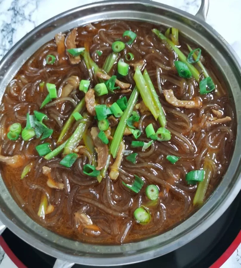 Кафе Дружба в Анапе: Китайская кухня, Проведение банкетов, Танцпол, Доставка, Супы, Салаты,